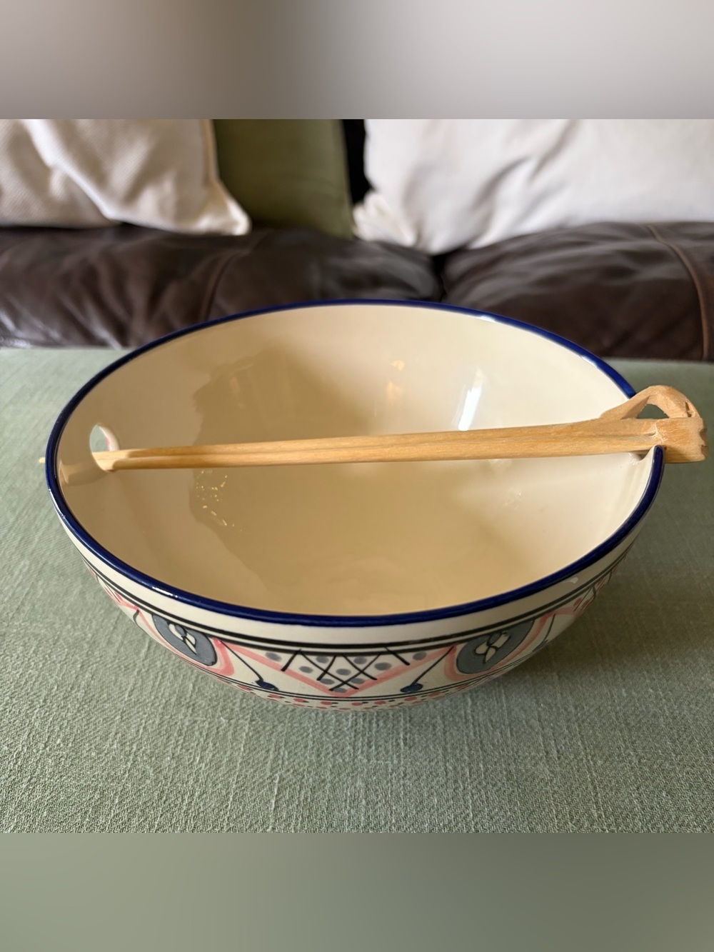 Handcrafted Le Souk Ceramique Mug, Bowl & Serghini Bowl w/Hand Carved Chopsticks - Picture 6 of 15
